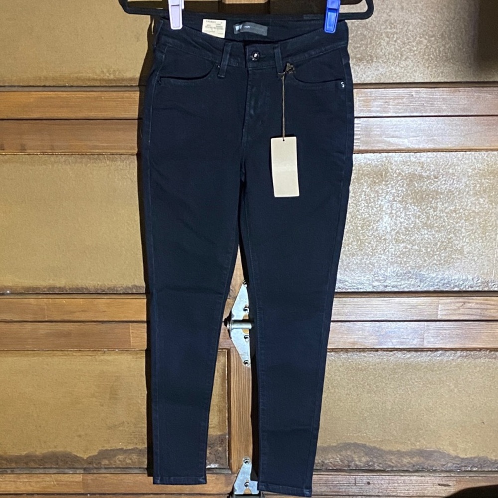 Levi's Women's Black Skinny Jeans